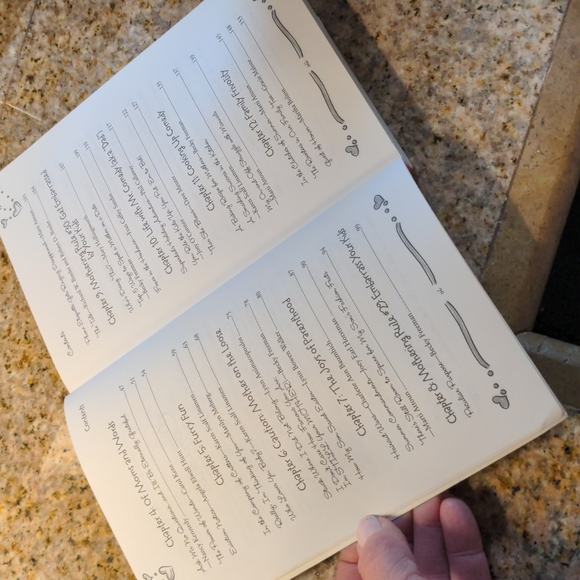 Humor for A Mom's Heart Stories, Quips & Quotes to Lift the Heart by Multiple Au - Picture 13 of 16